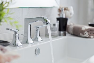 Spread Faucet in Bathroom